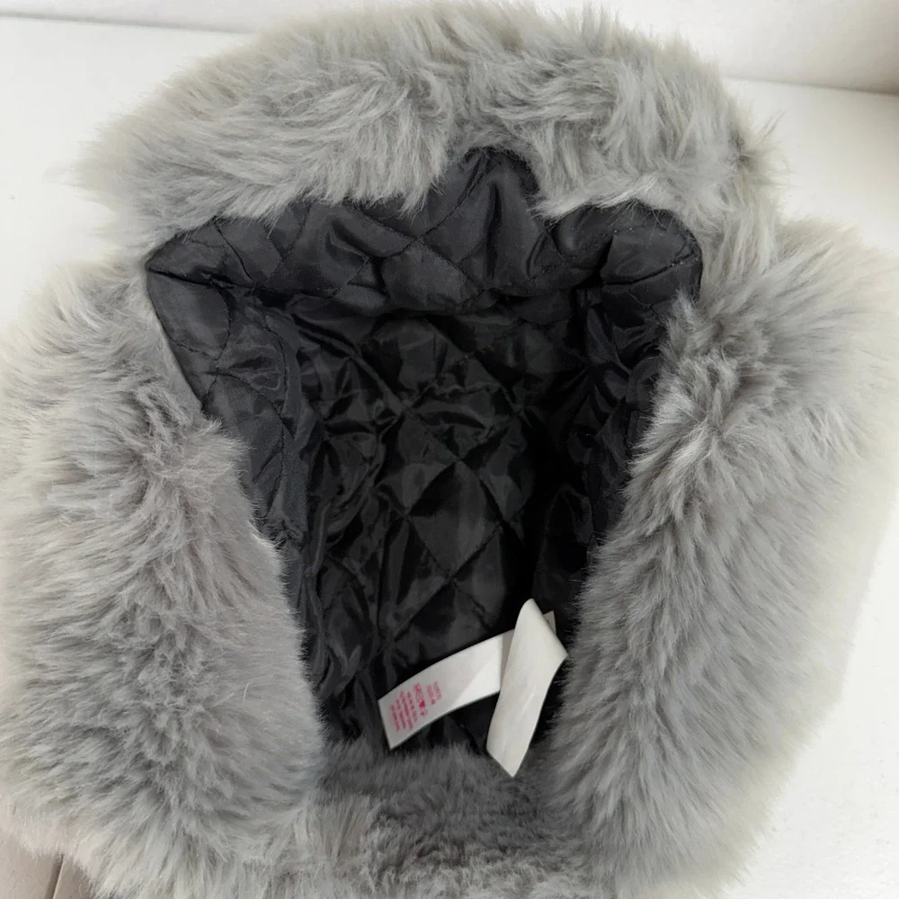 Justice One Size Trapper Hat Grey Faux Fur Pom Pom Aviator Winter Cap 820388